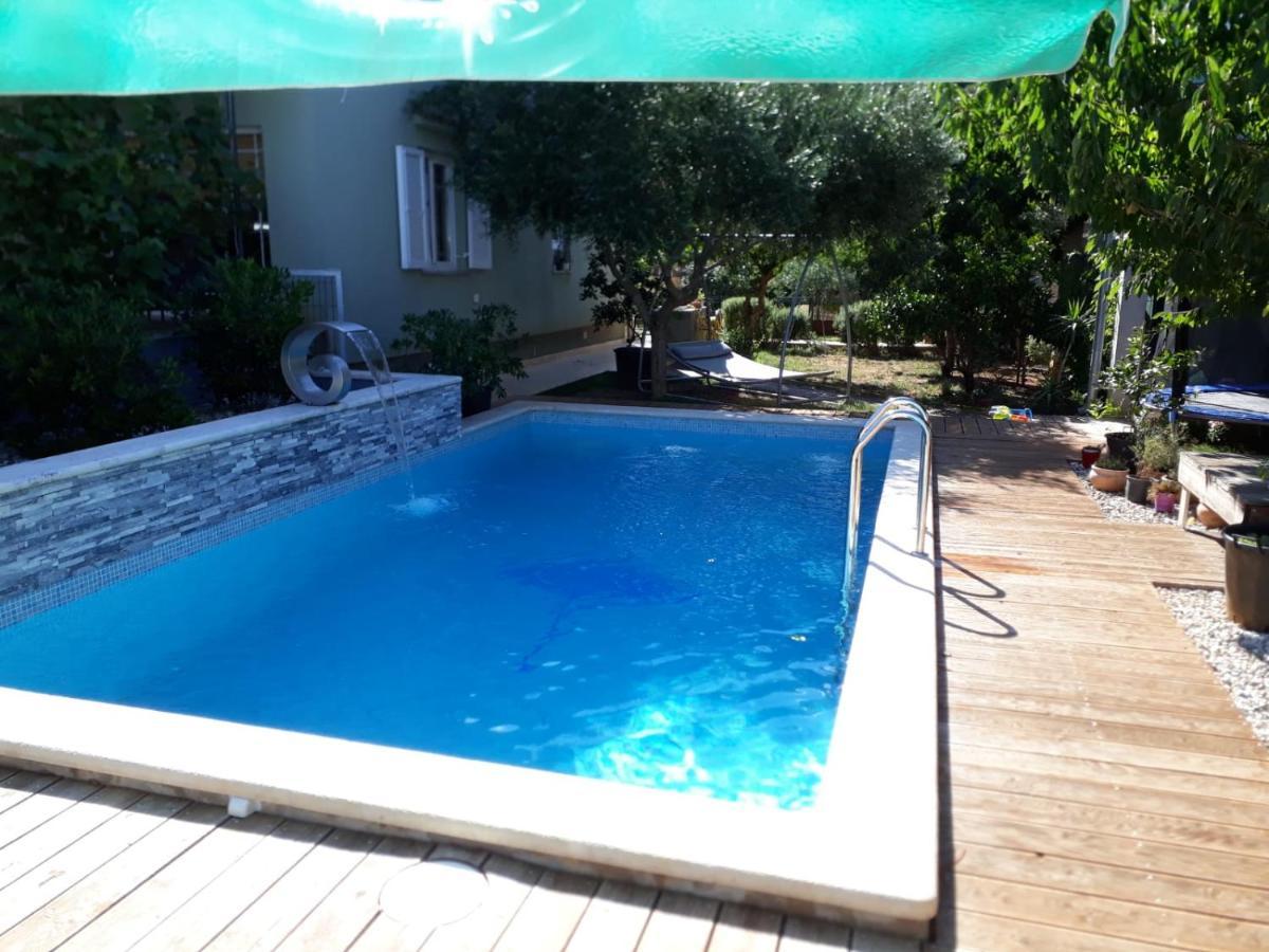 Relax Apartment Pula Exterior foto