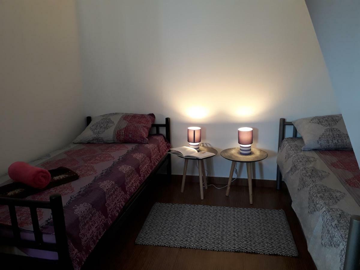 Relax Apartment Pula Exterior foto
